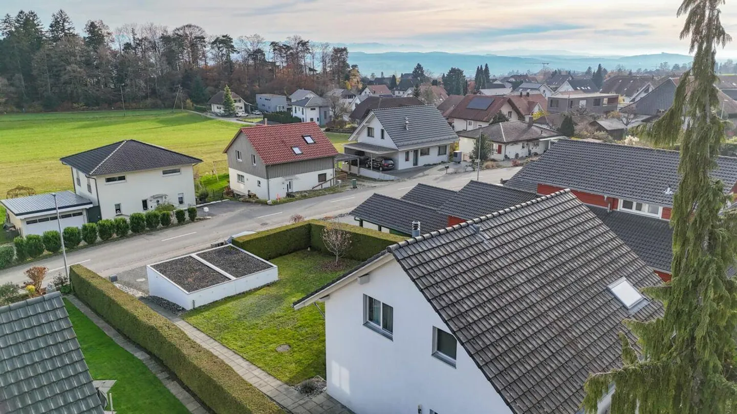 La tua nuova felicità domestica: Casa moderna con giardino spazioso - Foto 25 di 27