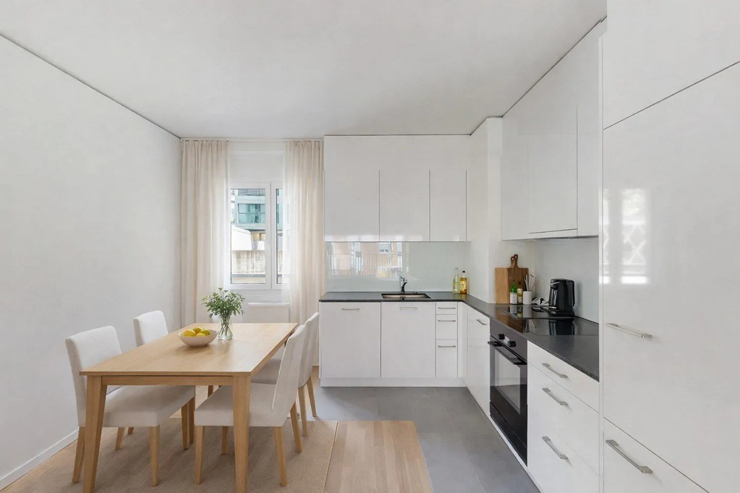 Cassarate: 4.5 Rooms Perfect for Families and Peace Lovers - Photo 1 of 13