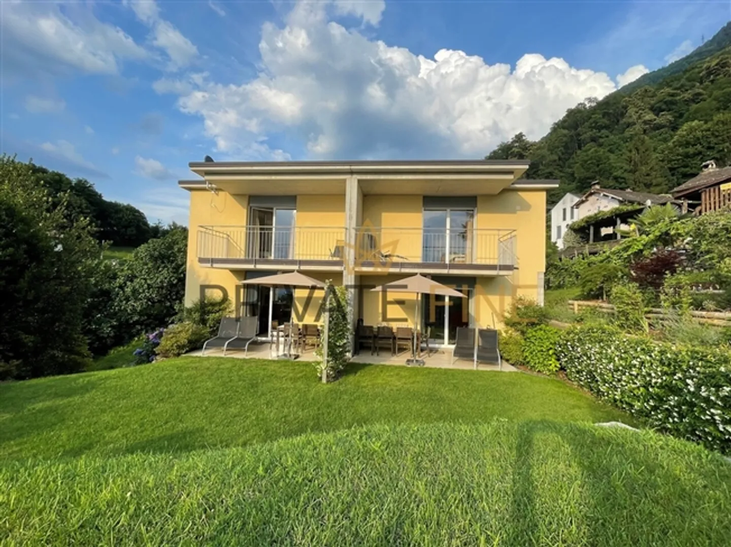 Minergie house with lake view and garden (also second home) - Photo 3 of 20