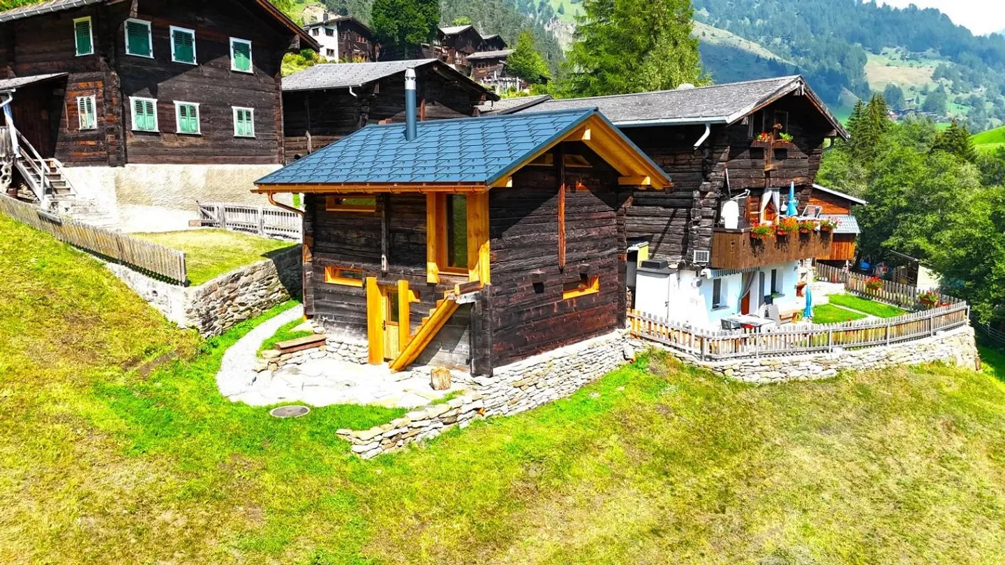 Hochwertig ausgebaute Stall-Scheune im Binntal - Foto 19 di 23