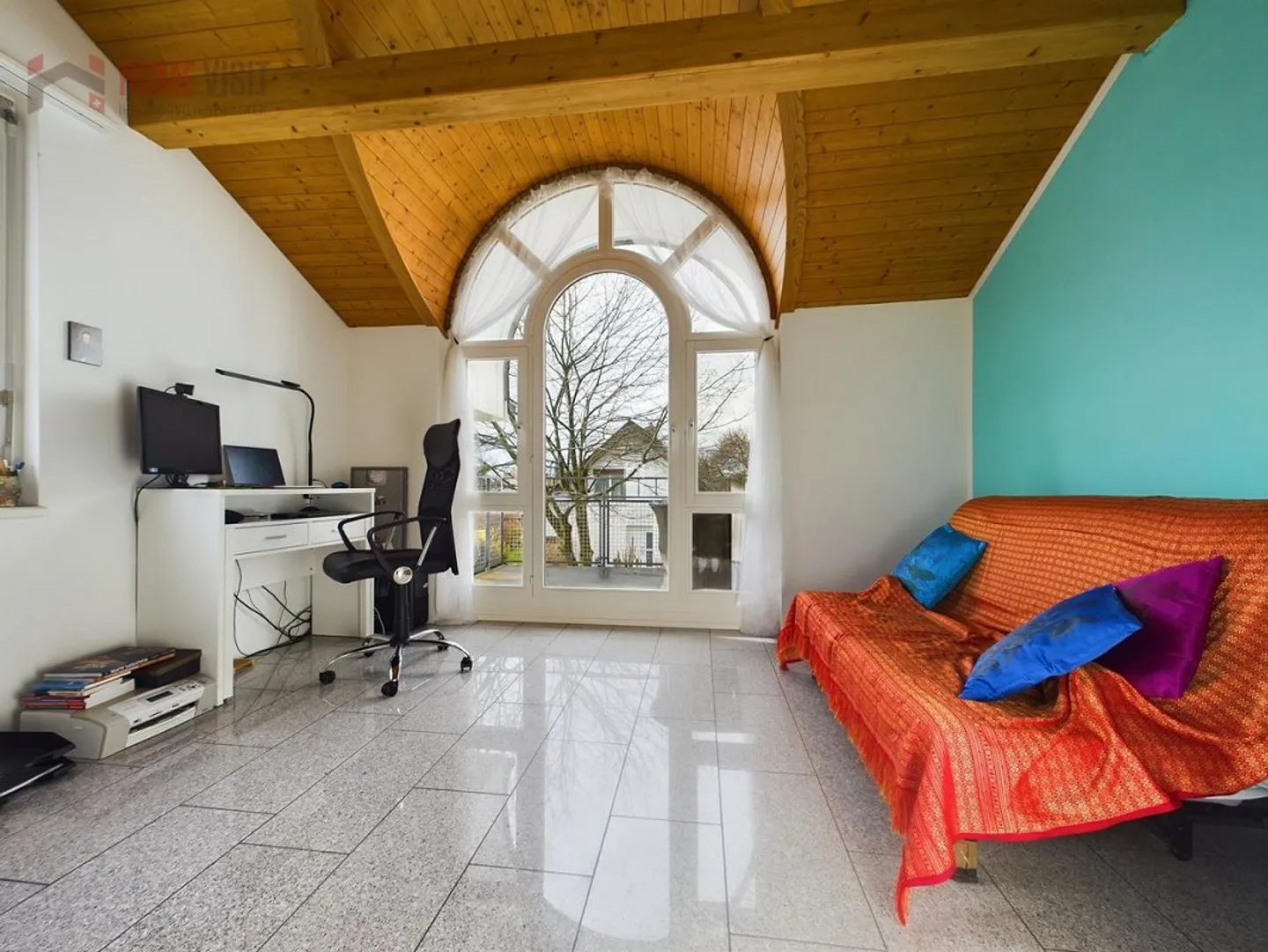 Maison familiale avec revenu locatif - Photo 13 sur 16