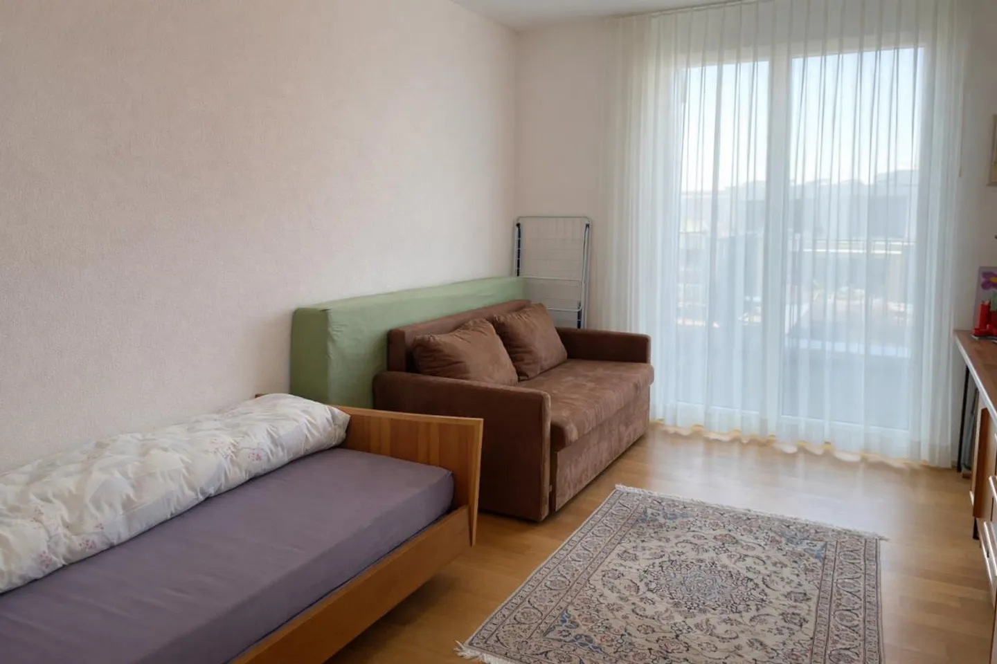 3.5-Zimmer-Attikawohnung mit beeindruckender 115 m² Terrasse & herrlicher Aussicht - Foto 9 di 12