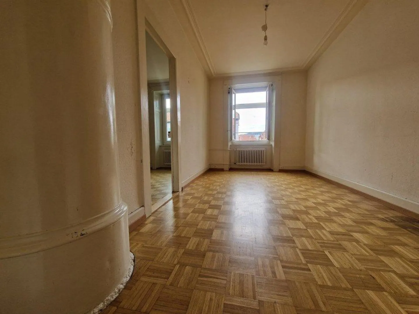01184 - 2-Zimmer-Wohnung - Temple-Allemand 105 - La Chaux-de-Fonds - Foto 3 von 5