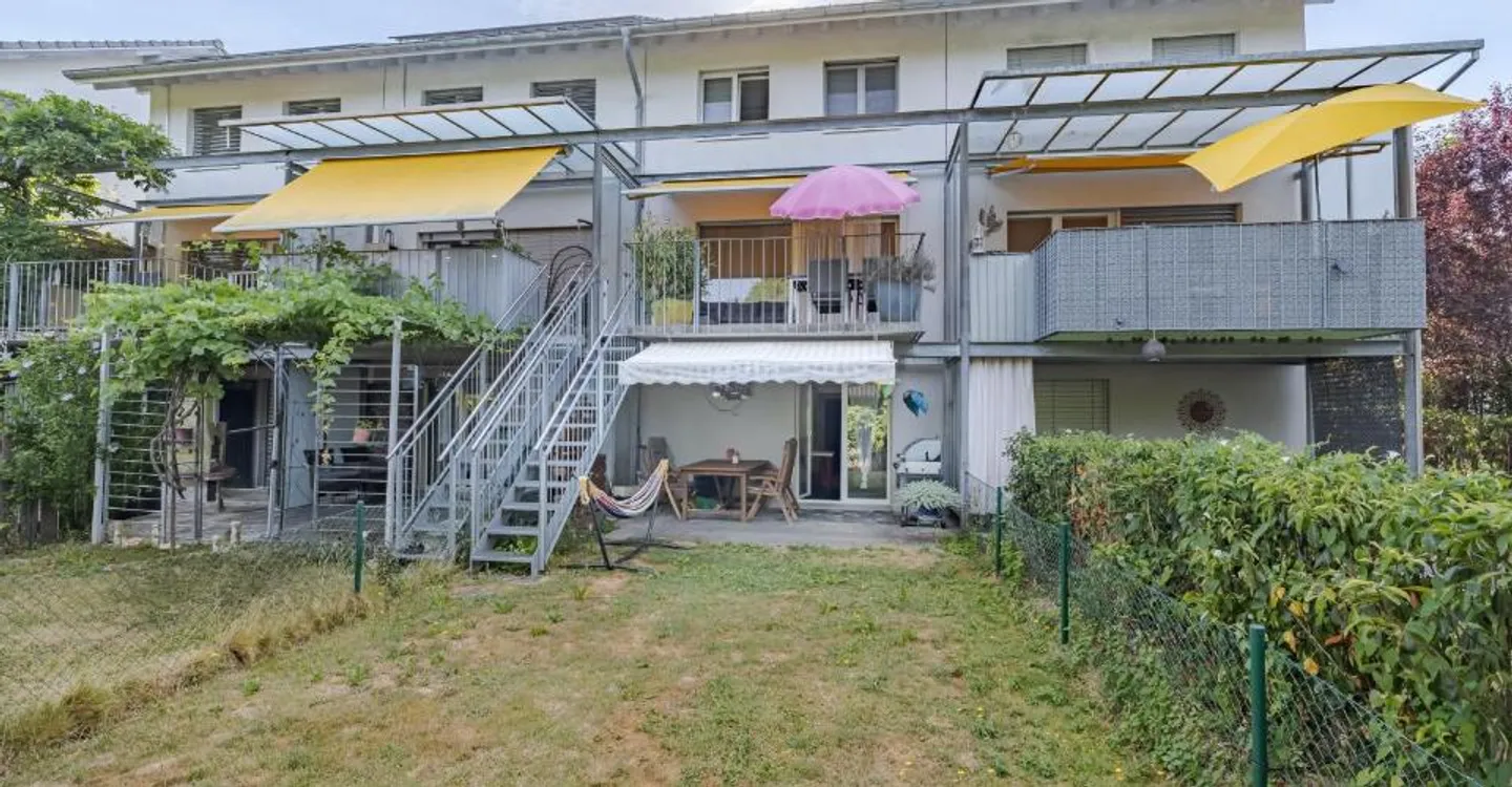Charmantes Familienhaus in der Natur - Foto 9 von 11