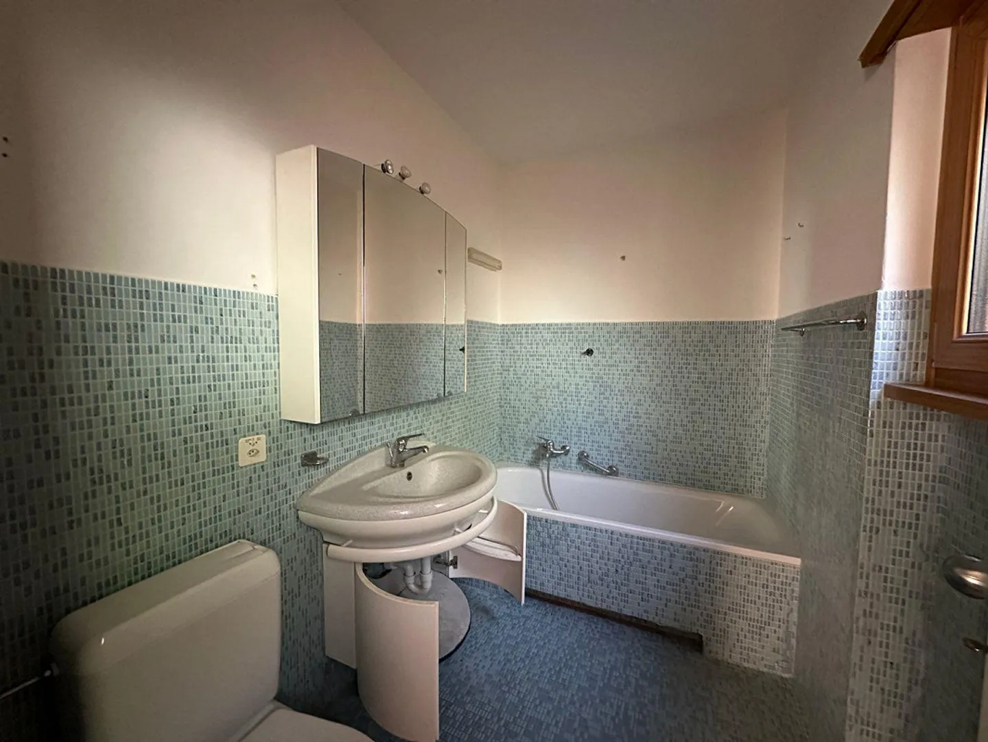Sagno, Valle di Muggio: casa su un livello con vista iconica e layout aperto - Foto 14 di 14