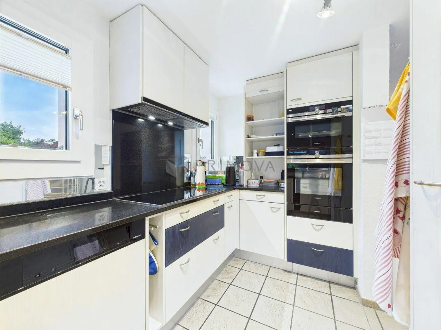Unico casa familiare semi-indipendente ti aspetta! - Foto 5 di 21