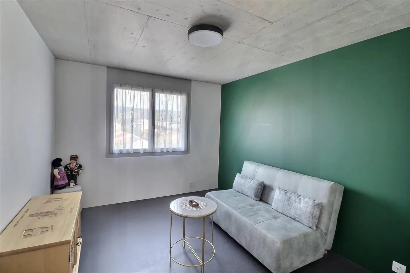 Prächtiges 3.5-Zimmer-Attikapartment im Herzen von Bulle mit Blick auf die Préalpes - Foto 8 von 11
