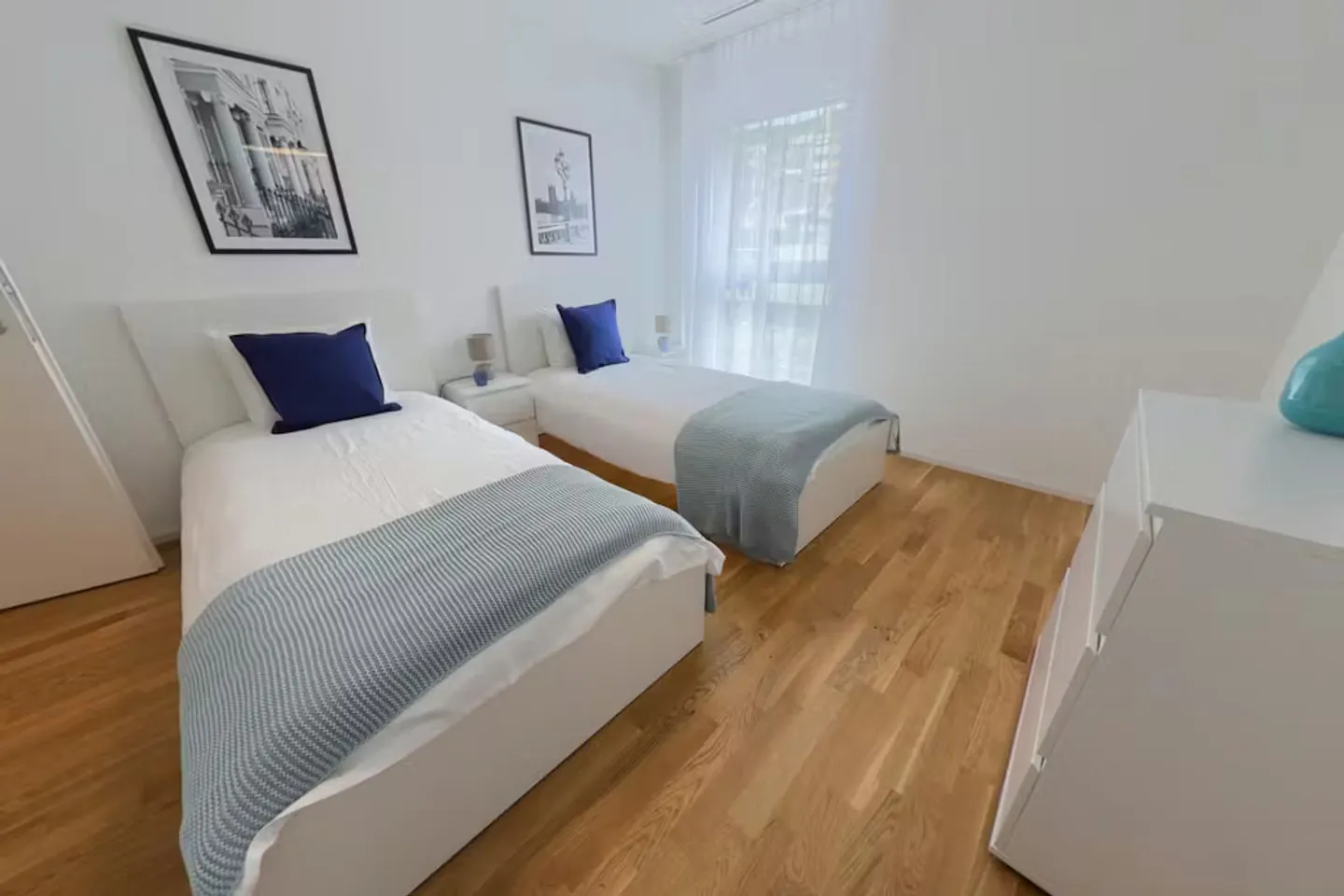 Charming Chalet Retreat - Photo 4 of 10