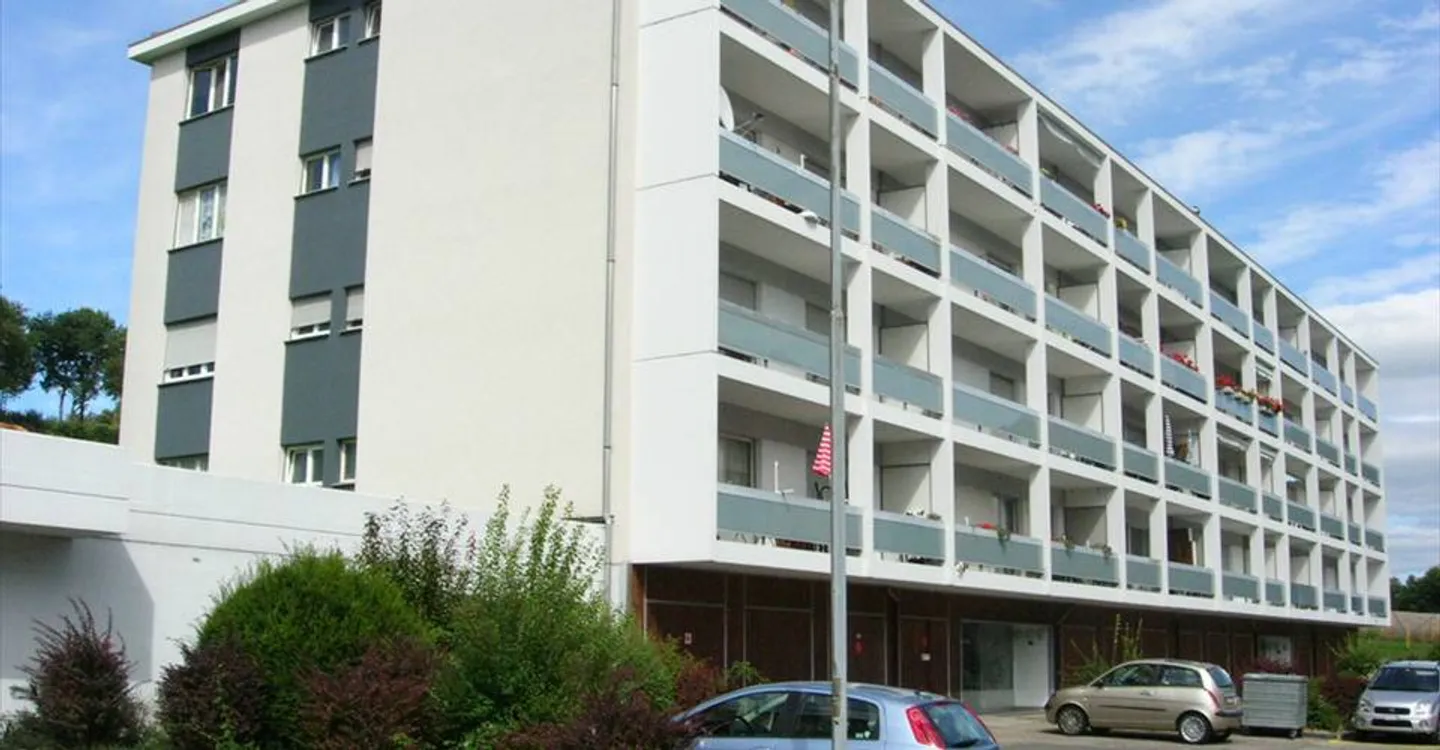 Mischgenutztes Gebäude mieten - Foto 2 von 2