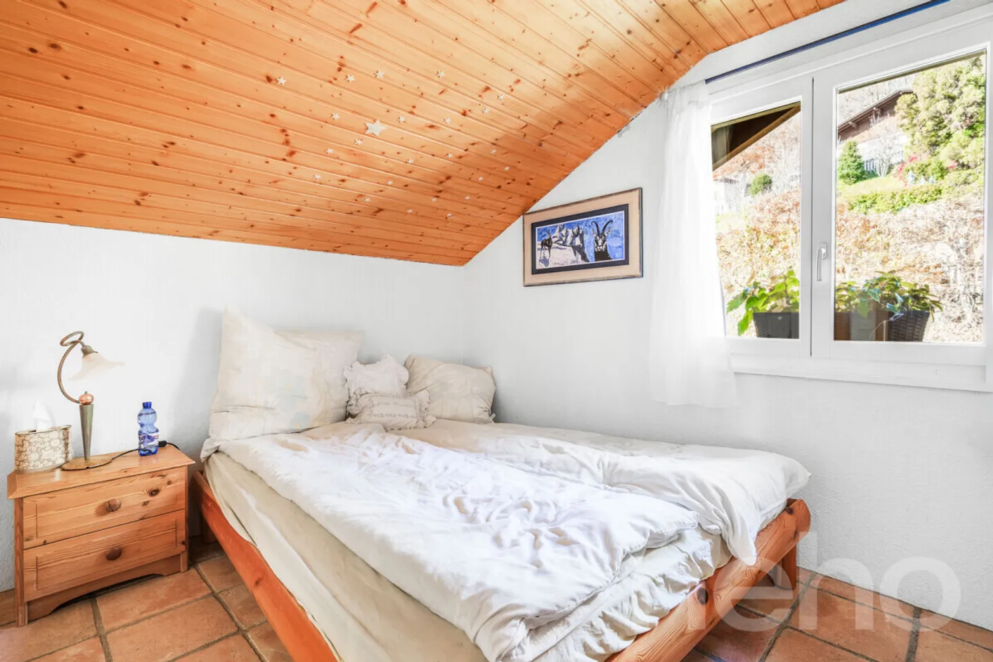 Charming chalet with incomparable views in Ruschein GR - Photo 10 of 12