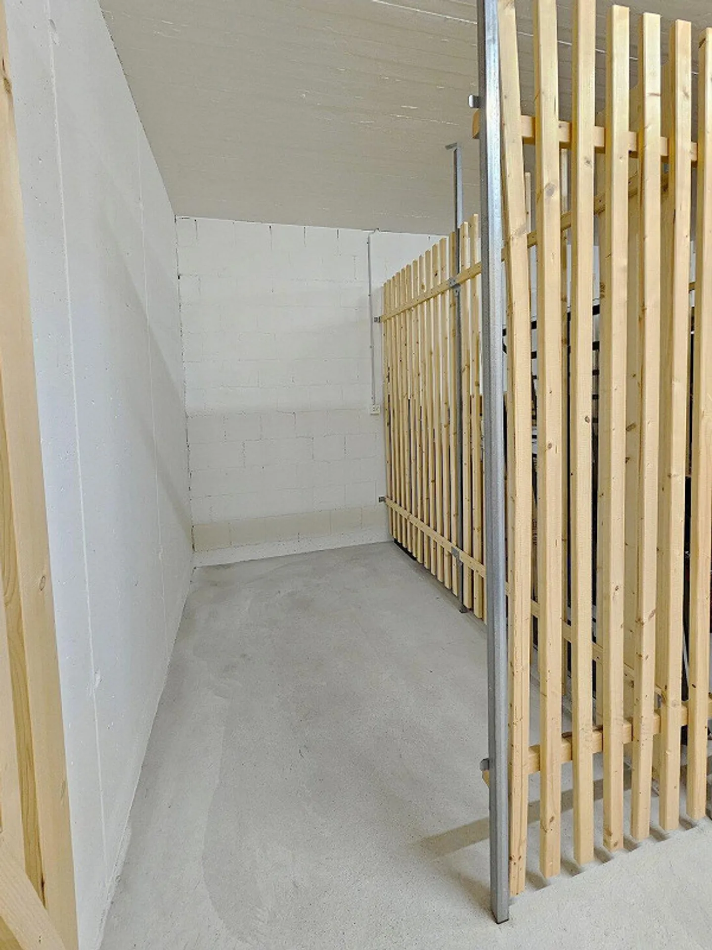Well-maintained, quiet and central 3.5-room penthouse apartment - Photo 15 of 18