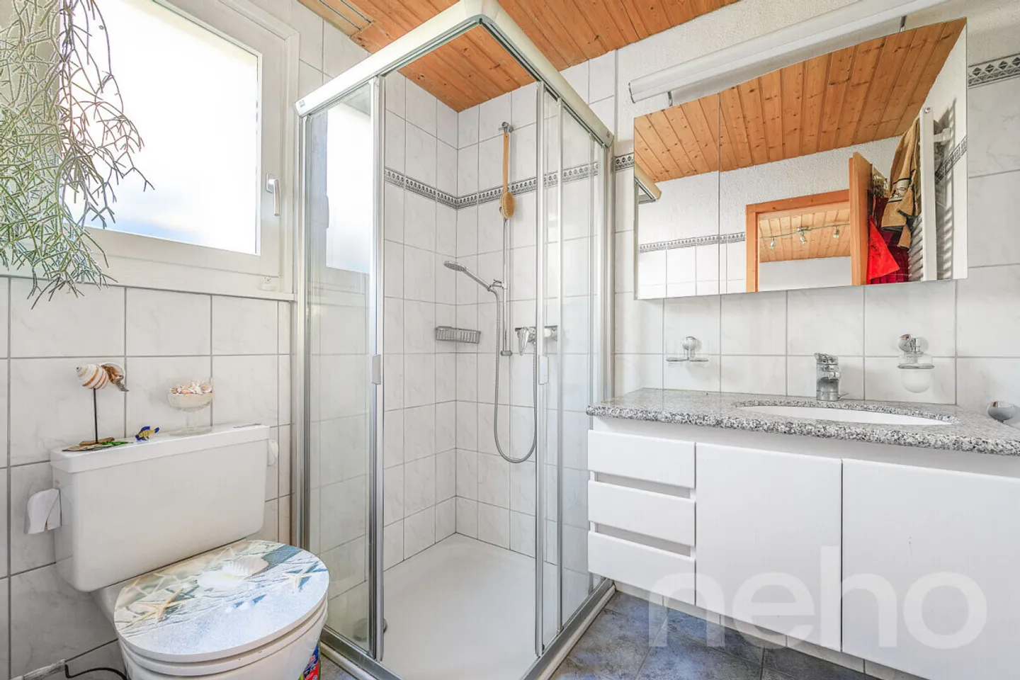 Charming chalet with incomparable views in Ruschein GR - Photo 12 of 12