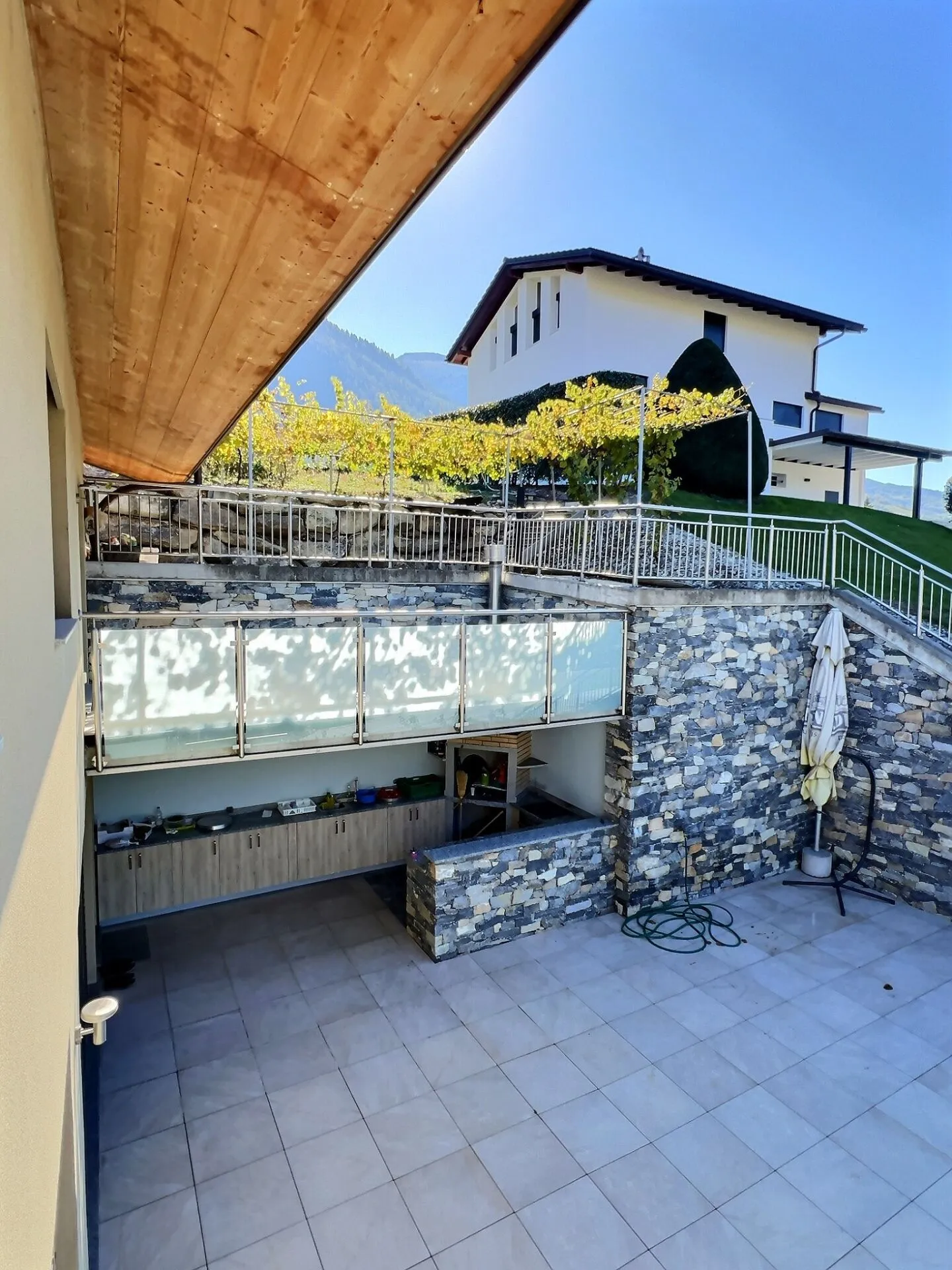 Elegante villa familiare nel cuore di Chalais - Foto 8 di 39