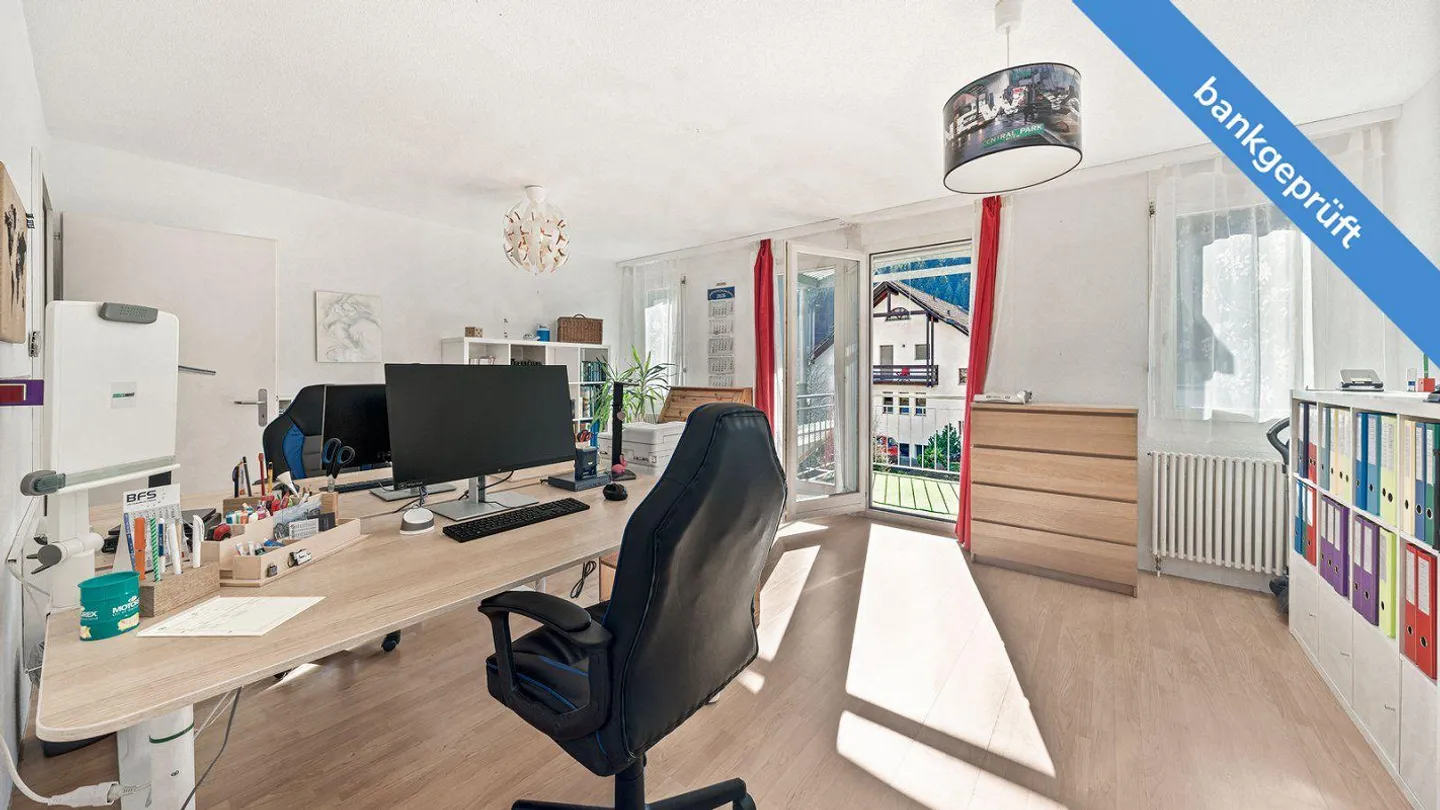 AgentSelly - Maison familiale avec espace extérieur et confort - Photo 6 sur 13