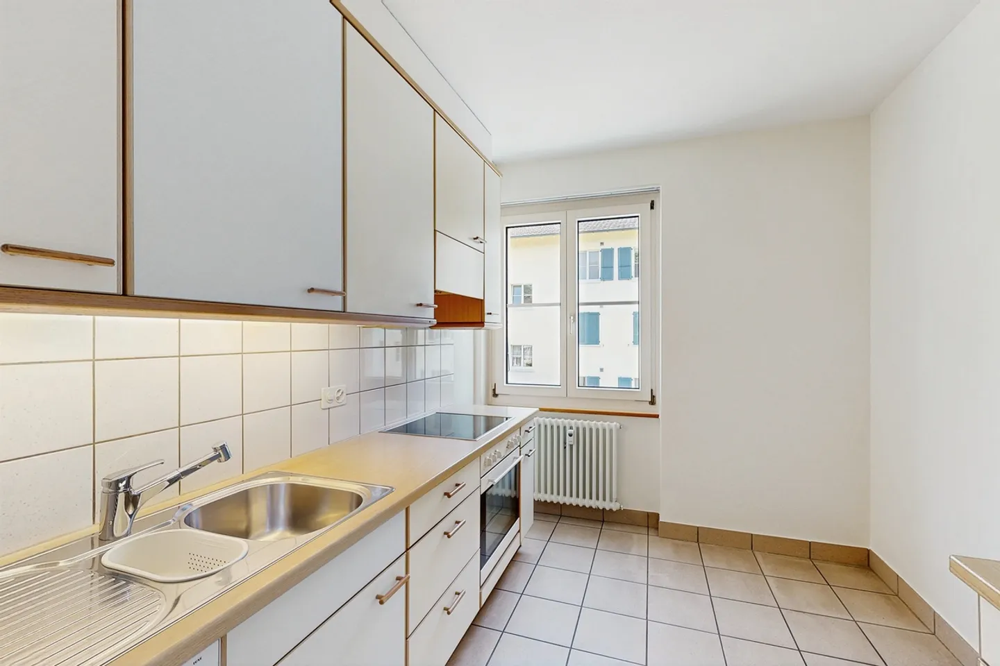 RENT WITHOUT DEPOSIT - Comfort in a central location - Photo 4 of 9
