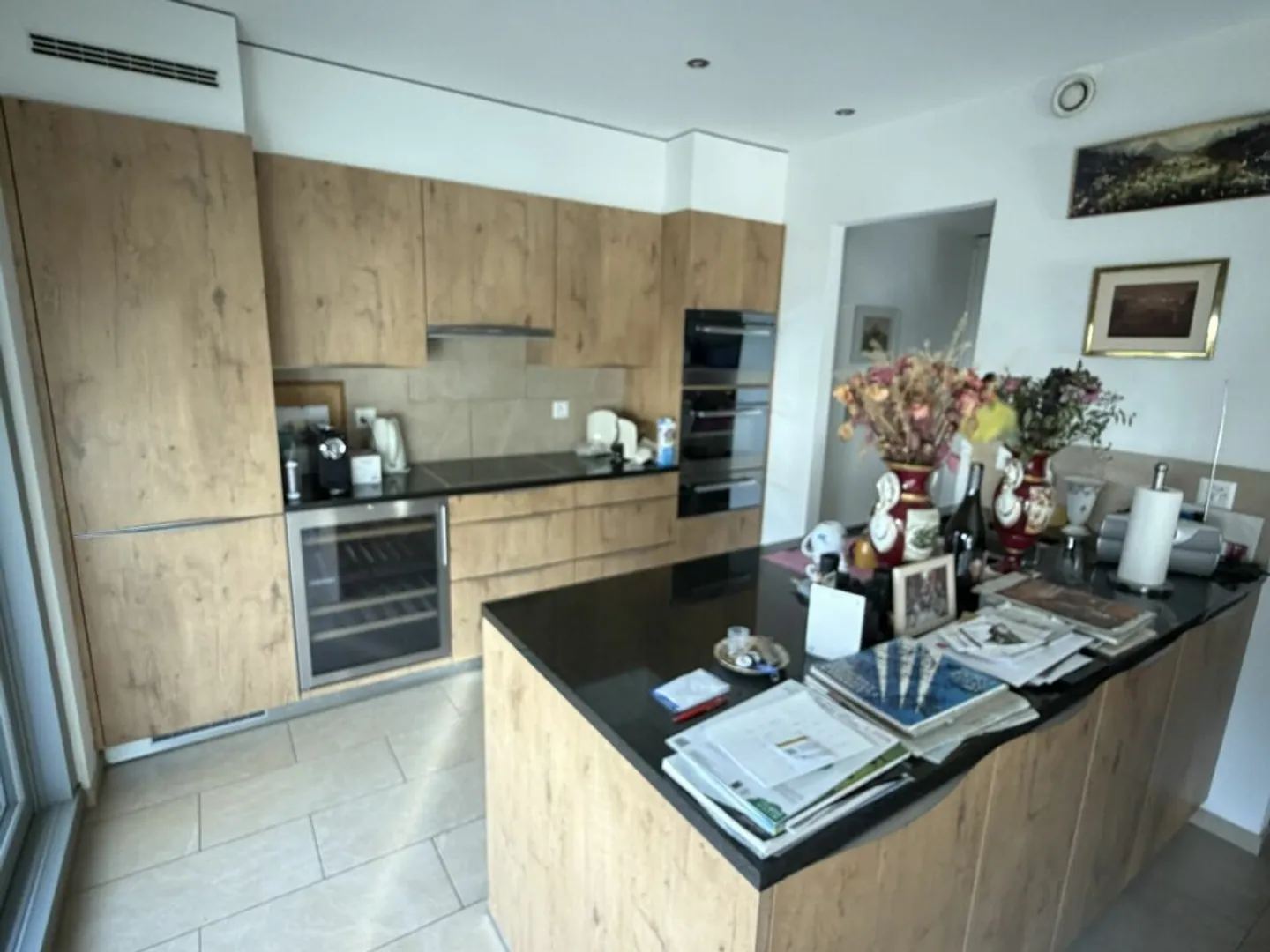 Spacious Duplex Apartment with Terrace - Photo 21 of 31