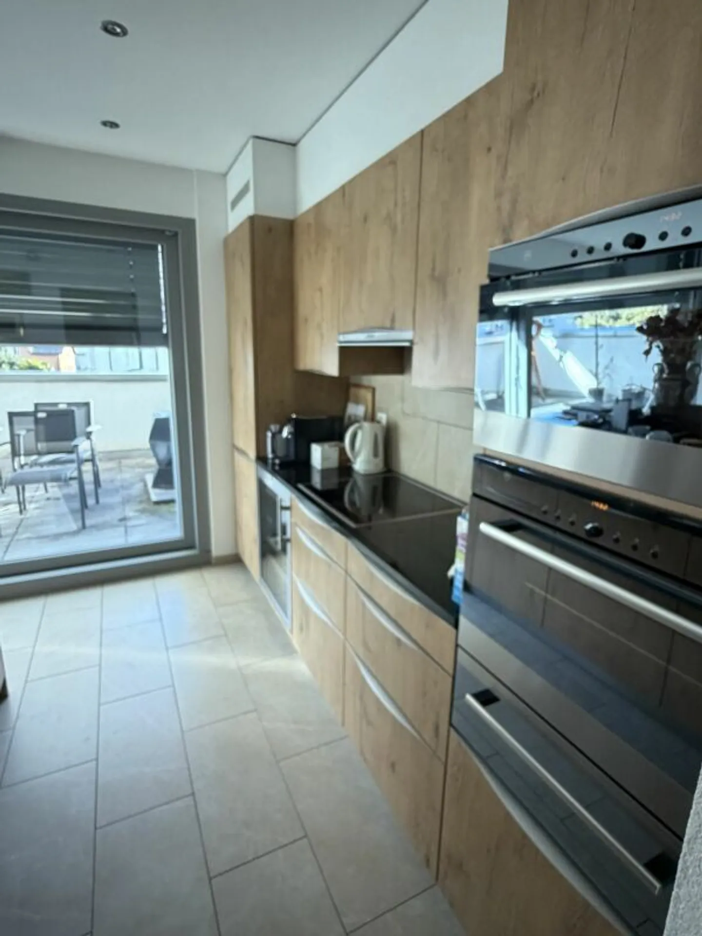 Spacious Duplex Apartment with Terrace - Photo 23 of 31