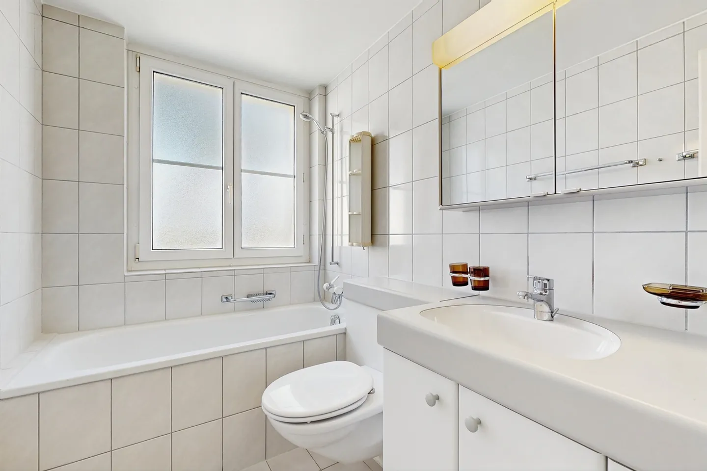 RENT WITHOUT DEPOSIT - Comfort in a central location - Photo 9 of 9