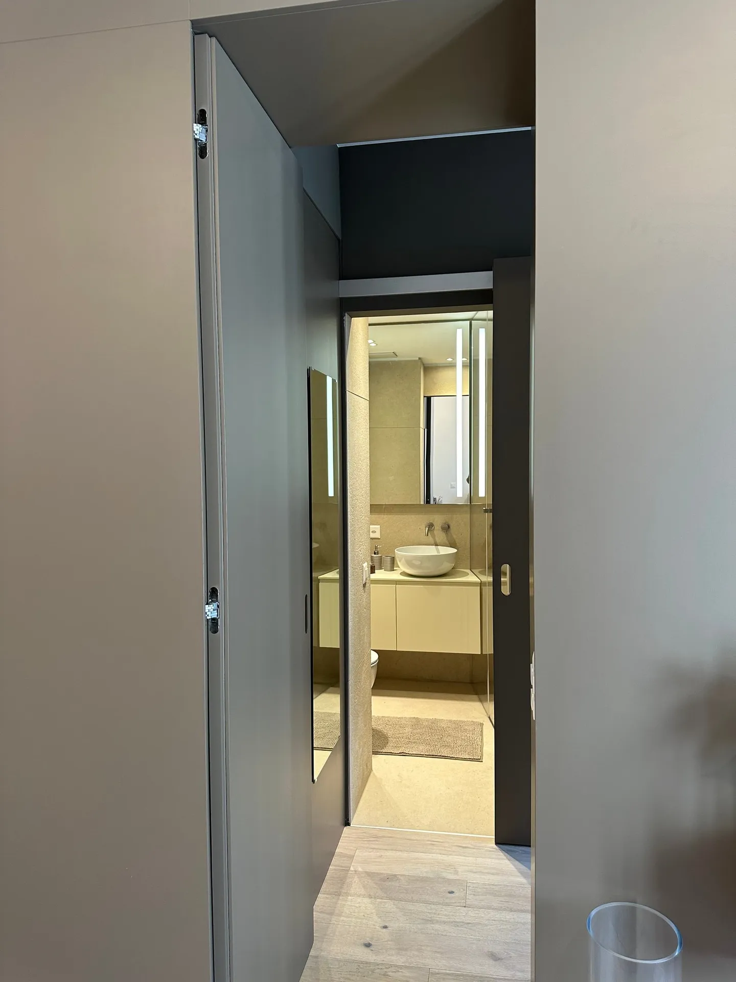 2.5 Rooms Near the Center - Photo 4 of 10