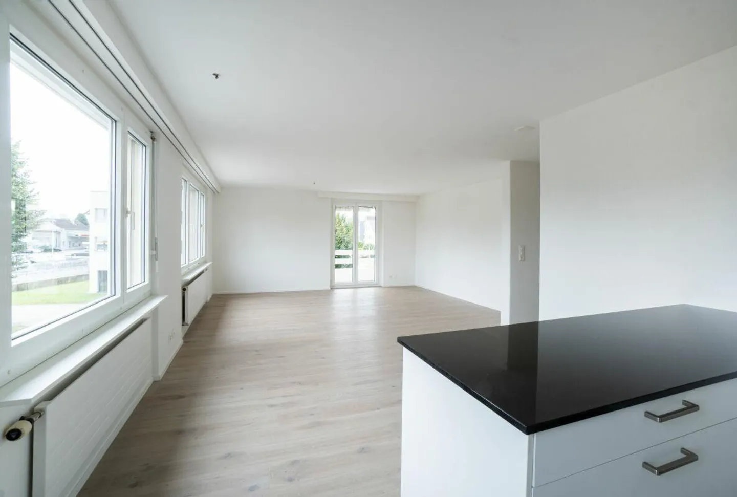 Freshly renovated and centrally located 3.5-room apartment - Photo 9 of 24
