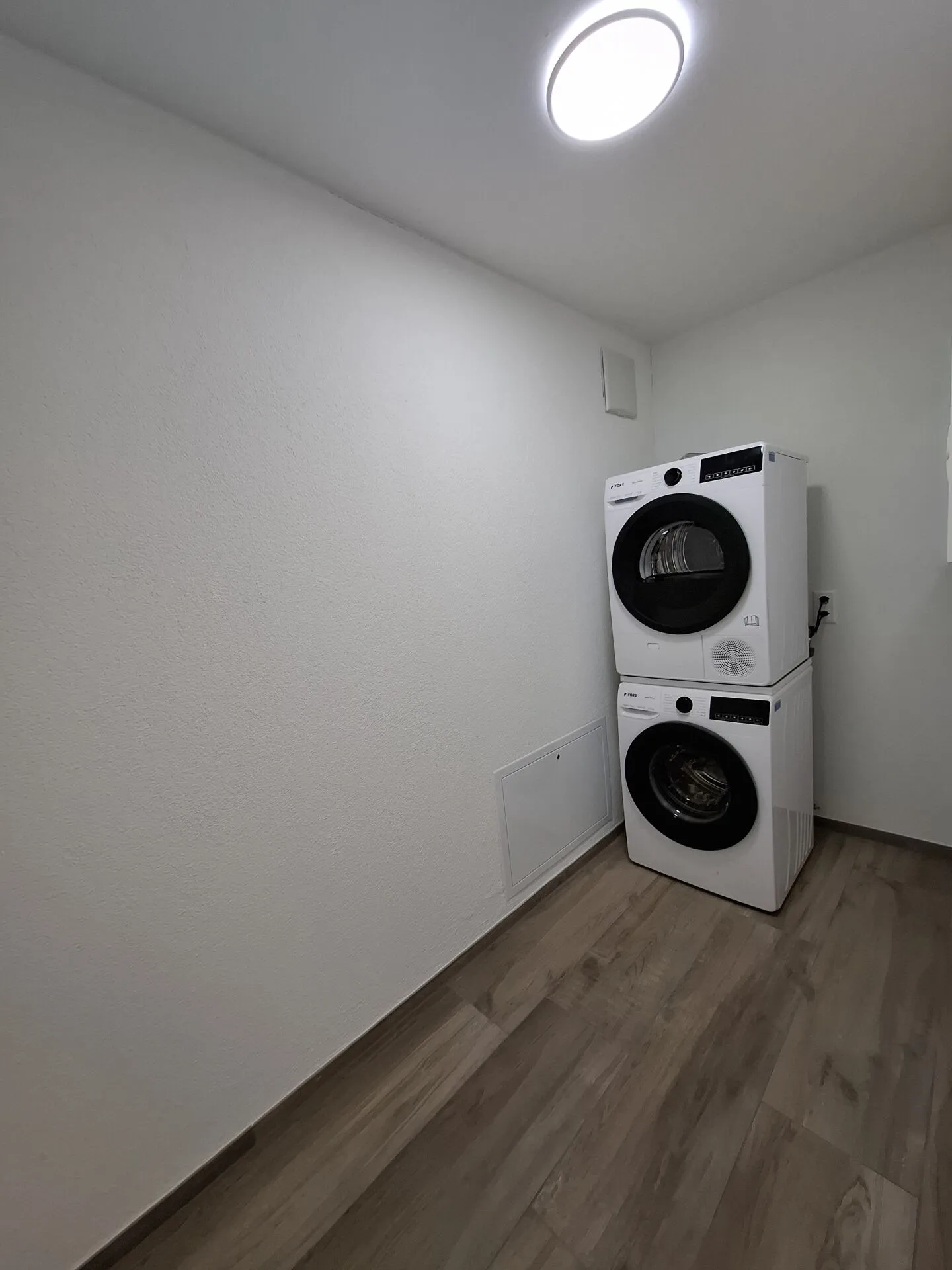 Moderno appartamento 2.5 locali con balcone, nuova costruzione, seconda locazione - Foto 6 di 10