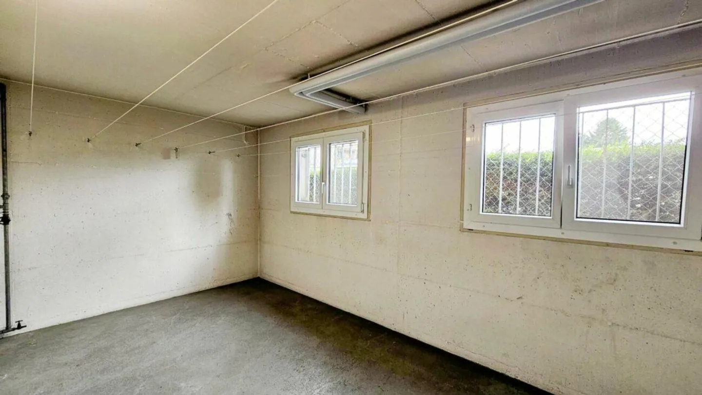 Freshly renovated and centrally located 3.5-room apartment - Photo 23 of 24