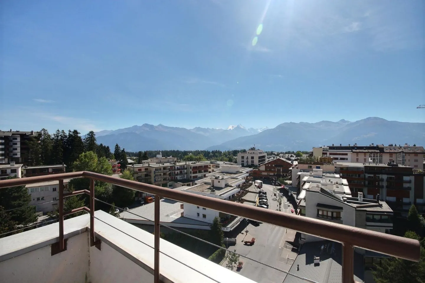 Charmante Wohnung in Crans - Foto 1 von 4
