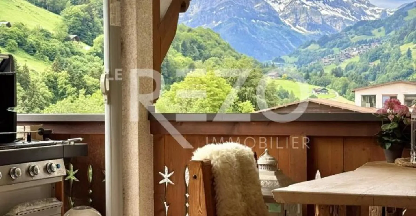 Appartement 4,5 pièces ensoleillé - Photo 2 sur 11