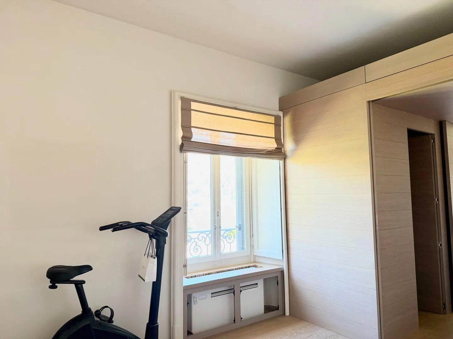 Luxuswohnung zur Miete mit Blick auf den Luganersee in einem historischen Palast - Foto 16 von 19
