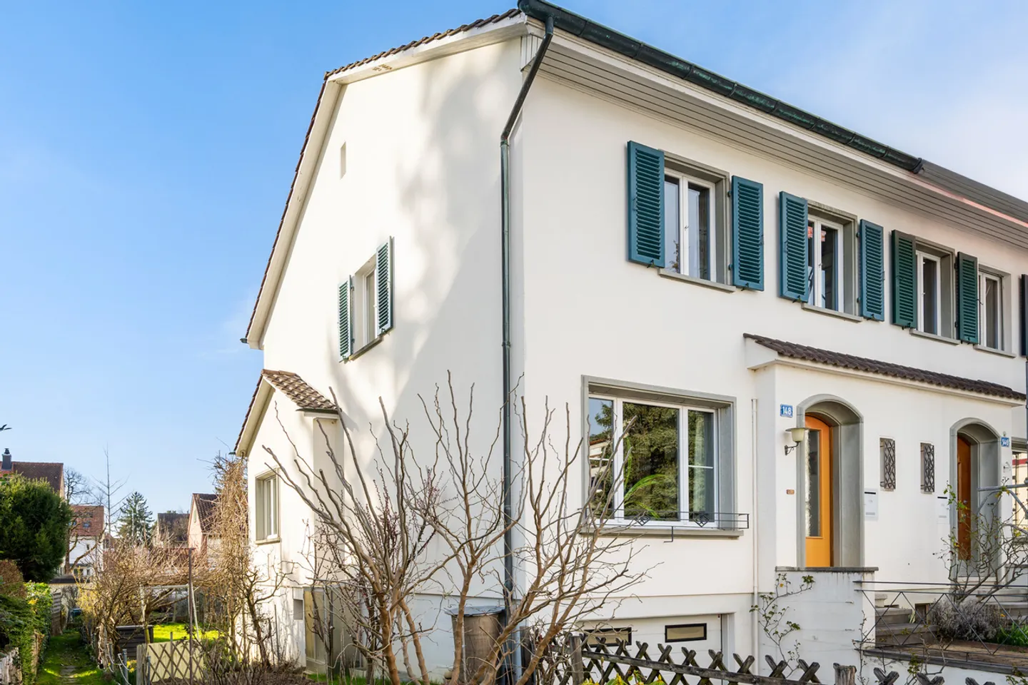 Charmantes Reiheneckhaus in Riehen - Foto 1 von 15