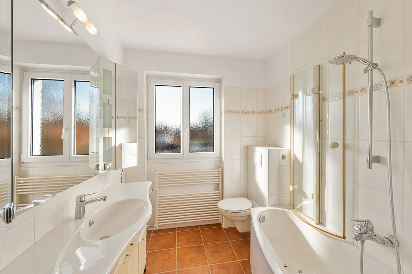 Charmantes Reiheneckhaus in Riehen - Foto 12 von 15