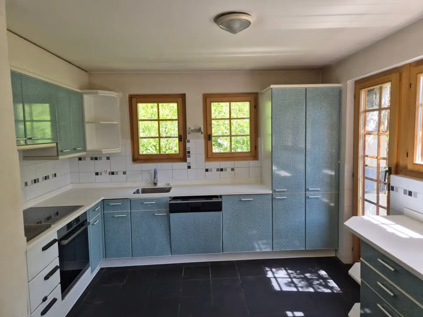 Character chalet in Villa (Evolène) - Panoramic view - Maximum sunshine - Photo 3 of 13