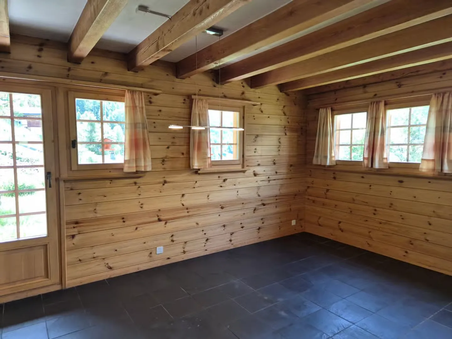 Character chalet in Villa (Evolène) - Panoramic view - Maximum sunshine - Photo 5 of 13