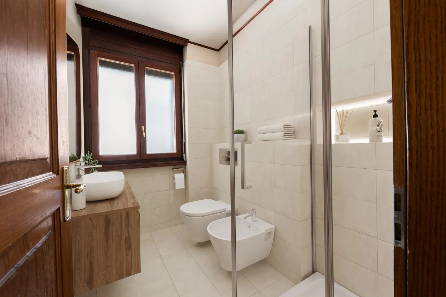 4.5 Room Apartment - Photo 8 of 8