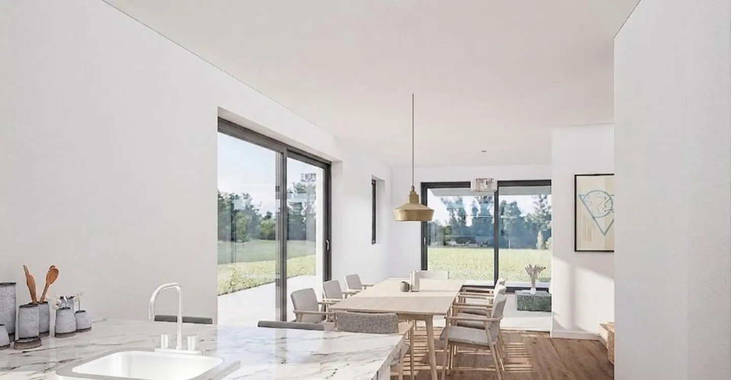 New Villa with Private Garden - Photo 5 of 9