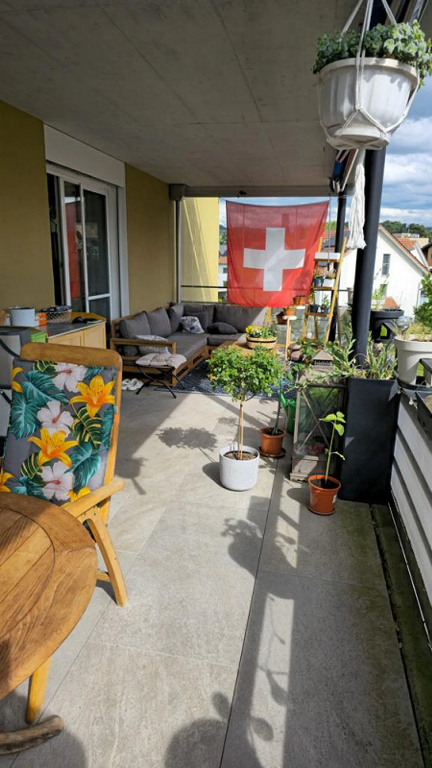 Cercasi nuovo inquilino: Appartamento luminoso e moderno di 4,5 stanze a Fehraltorf - Foto 9 di 19