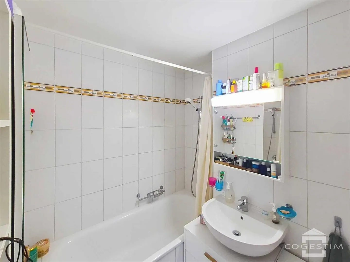 Appartement 4.5 pièces - Photo 5 sur 5