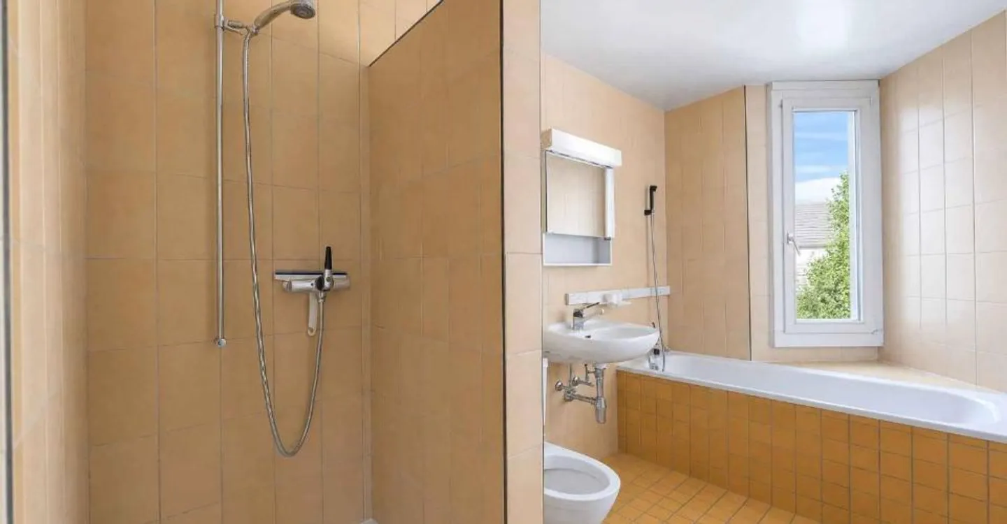 Charmantes 6,5-Zimmer-Reihenhaus zur Renovierung - Foto 9 von 13