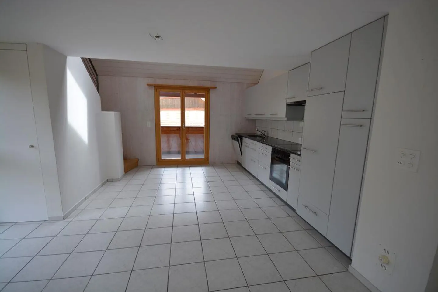 grosszügige 2.5-Zimmerwohnung auf 2. Etagen - Foto 1 von 4