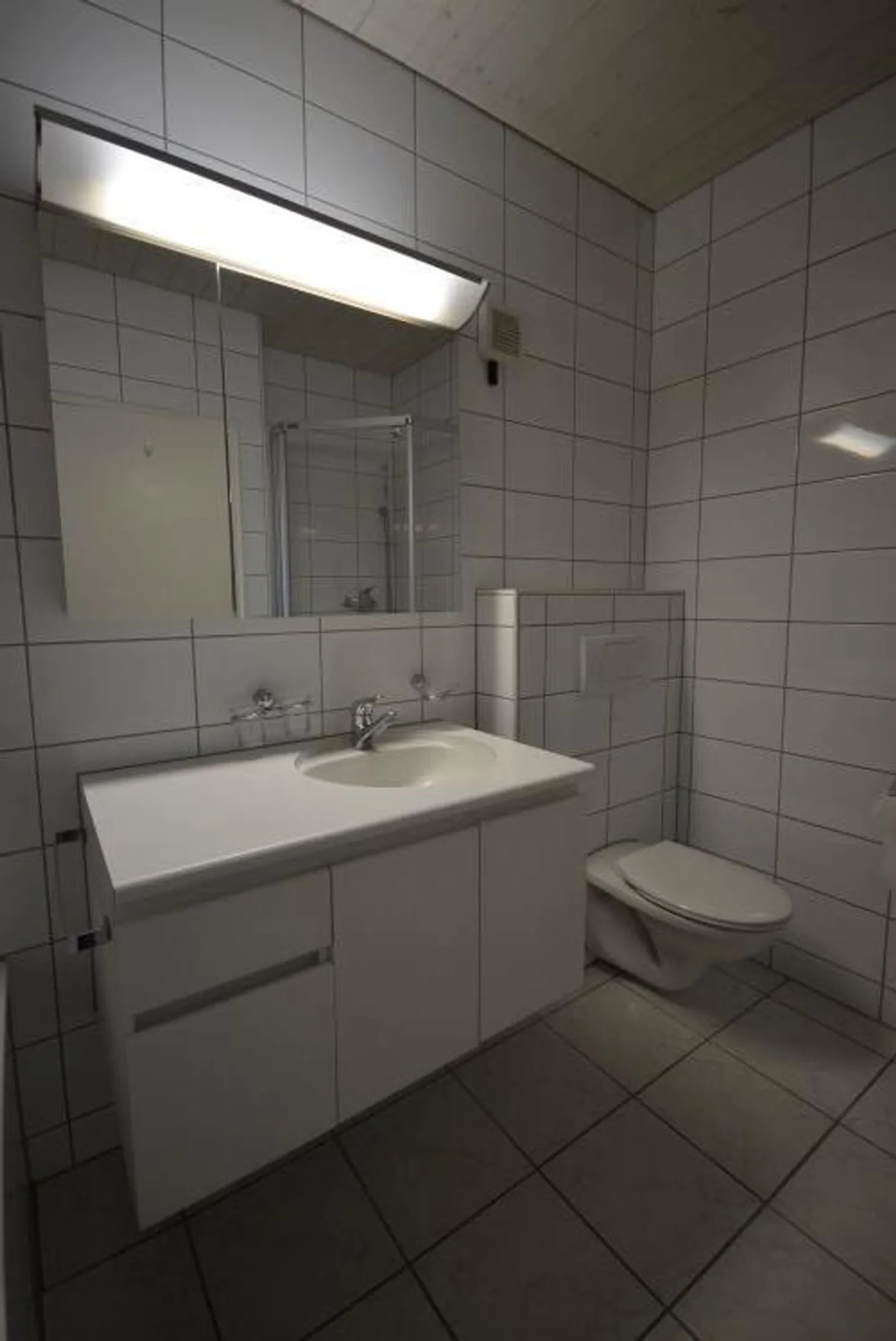 grosszügige 2.5-Zimmerwohnung auf 2. Etagen - Foto 2 von 4