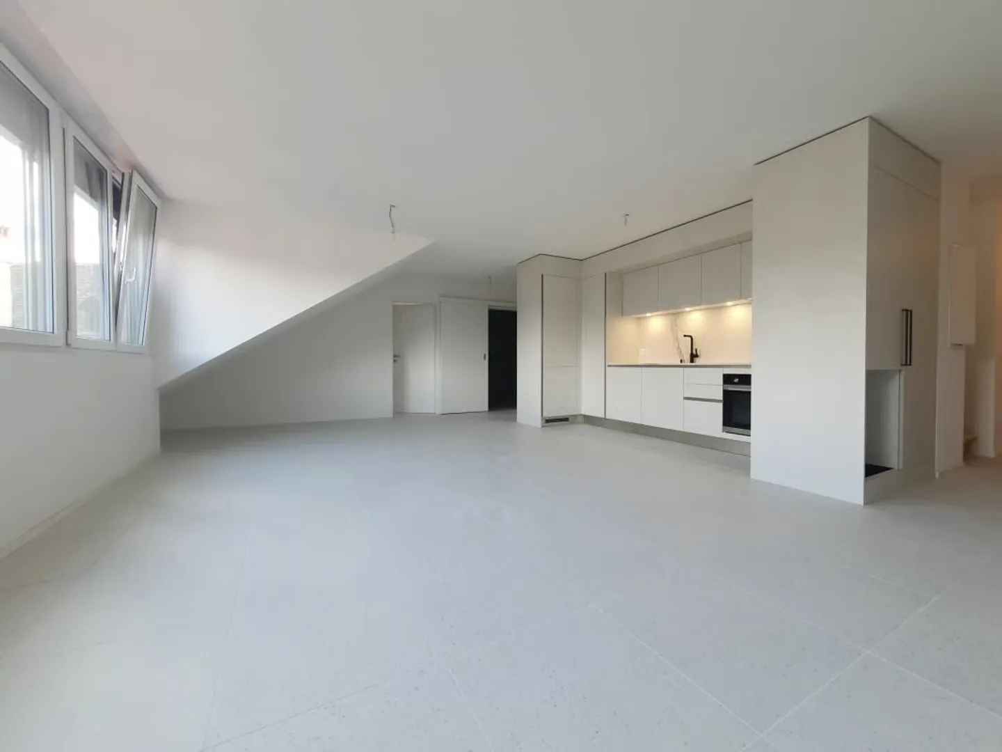 Appartement  de 2,5 pièces + espace sous comble - Foto 4 von 5