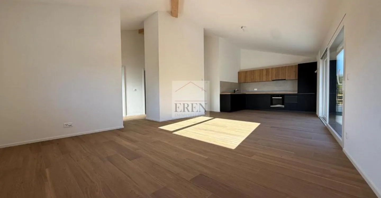 Wunderschöne 3,5-Zimmer-Penthouse zur Miete in Savièse - Foto 6 von 11