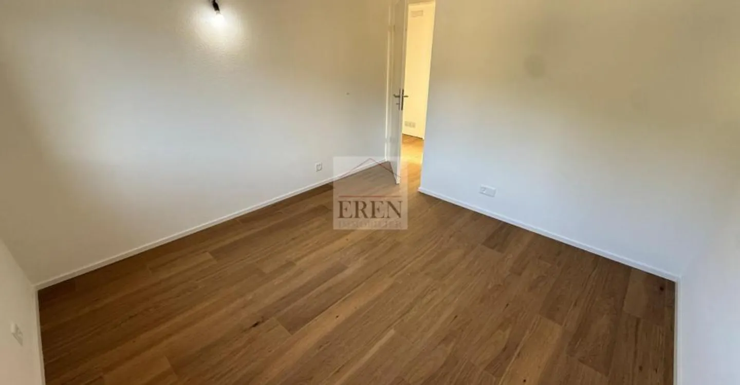 Wunderschöne 3,5-Zimmer-Penthouse zur Miete in Savièse - Foto 11 von 11