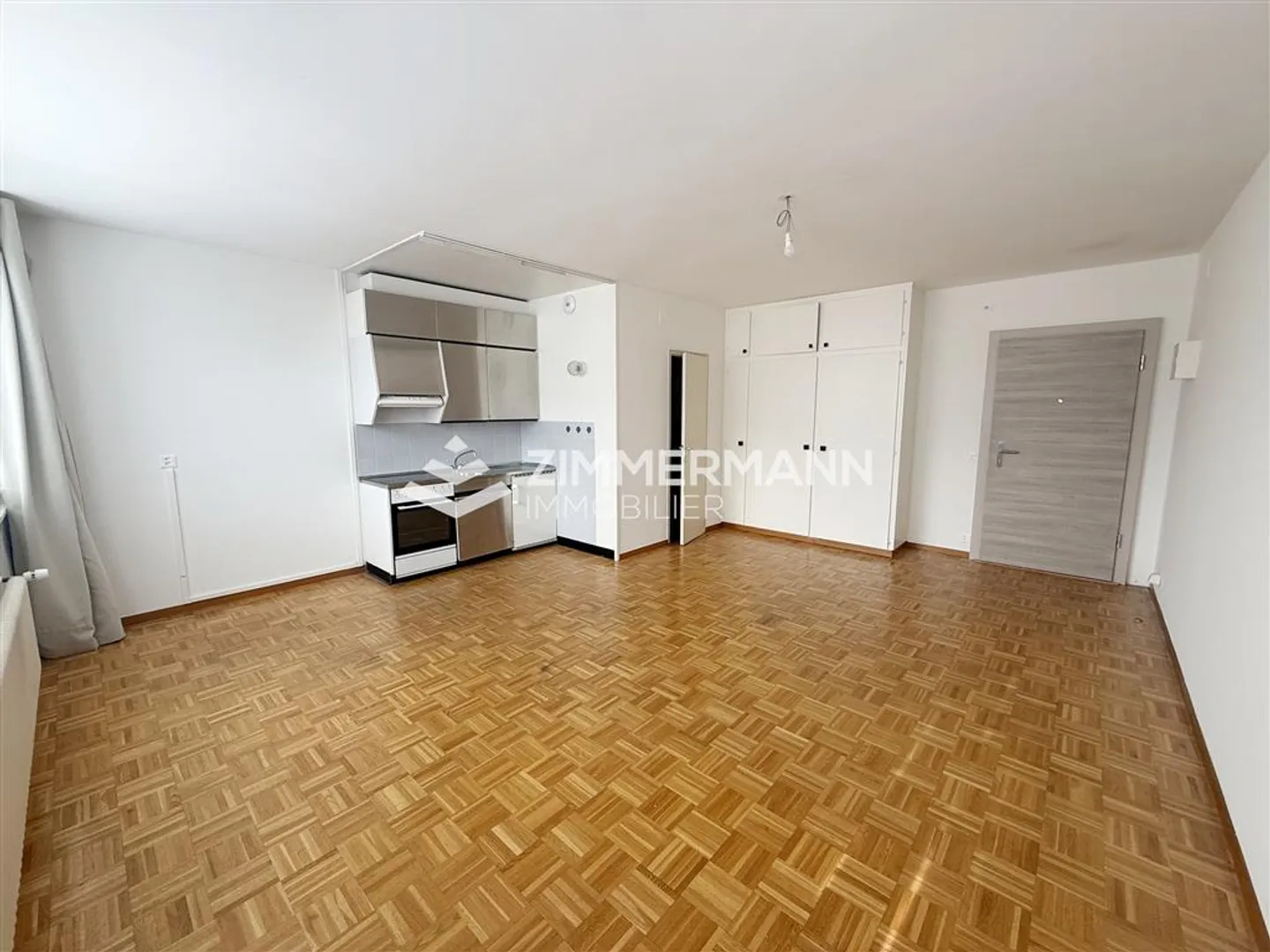 Central Studio near Gare Cornavin - Photo 3 of 6