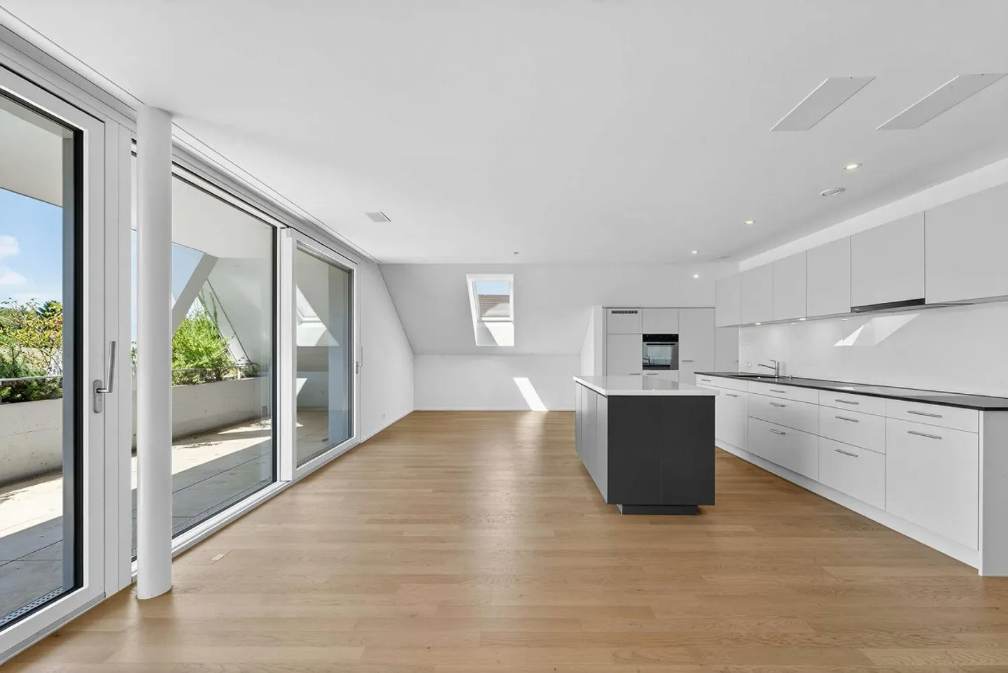 Un gioiello residenziale con vista - maisonette elegante con 2 terrazze - Foto 1 di 21