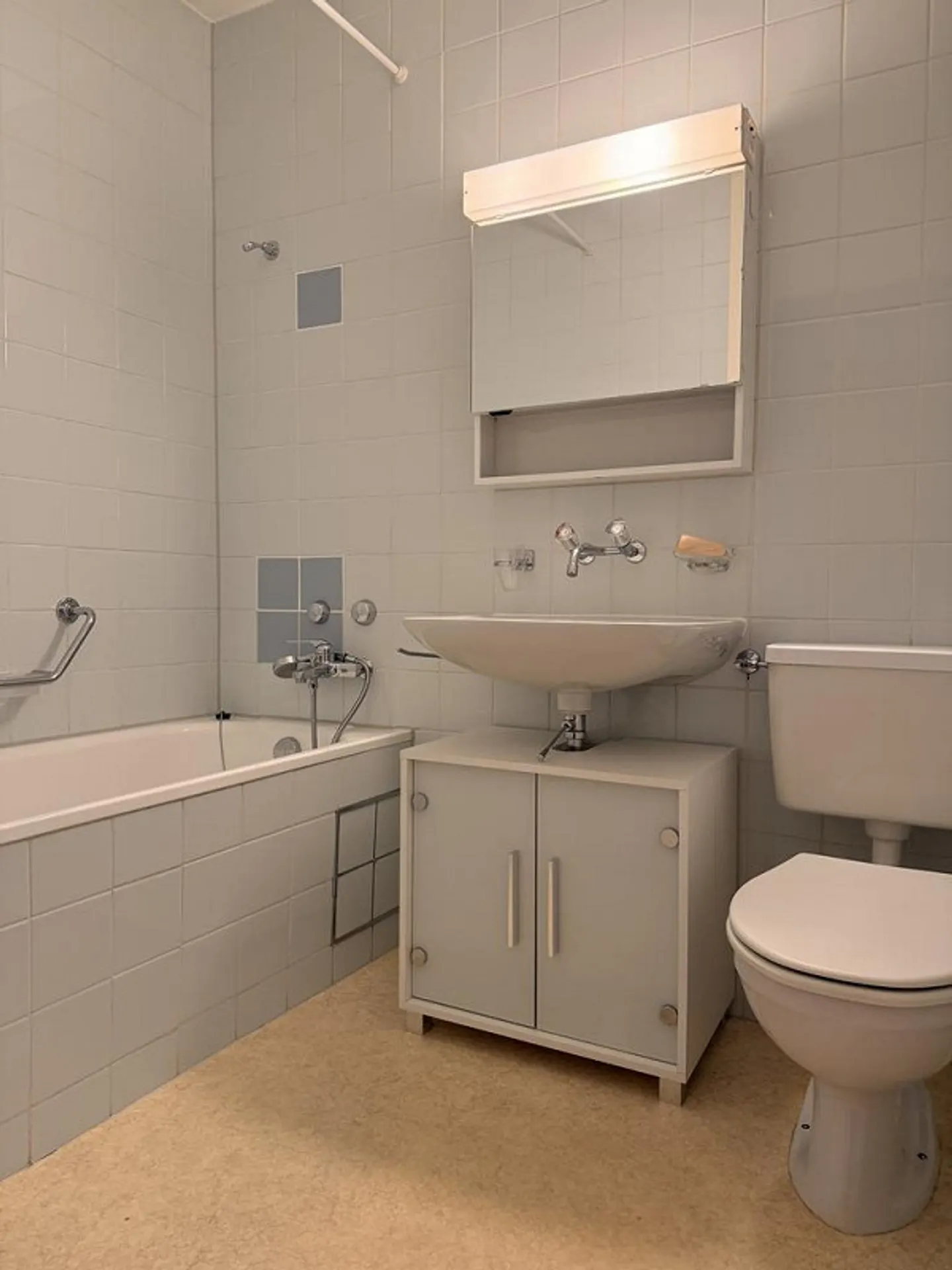 Appartement simple confortable dans un endroit calme - Photo 5 sur 5