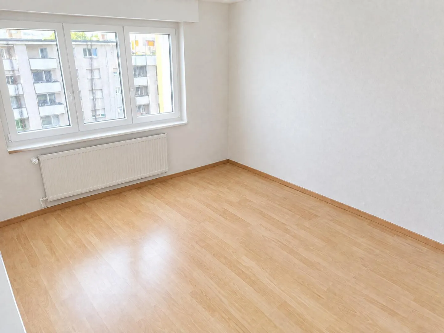 Appartamento affascinante di 4,5 stanze in un quartiere adatto alle famiglie - Foto 4 di 6