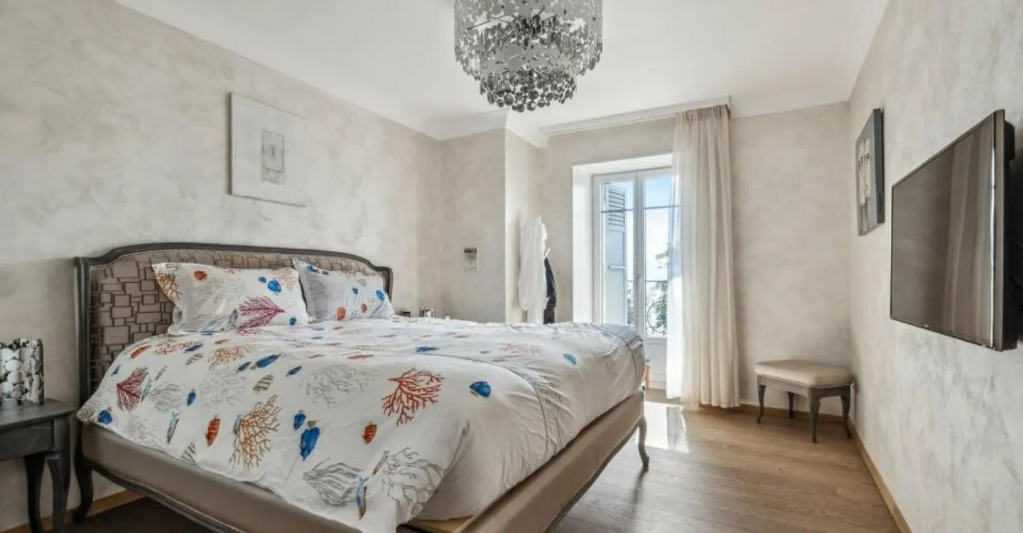 Nur wenige Schritte vom See entfernt! Luxuriöse Wohnung mit Blick im Herzen von Montreux - Foto 6 von 8