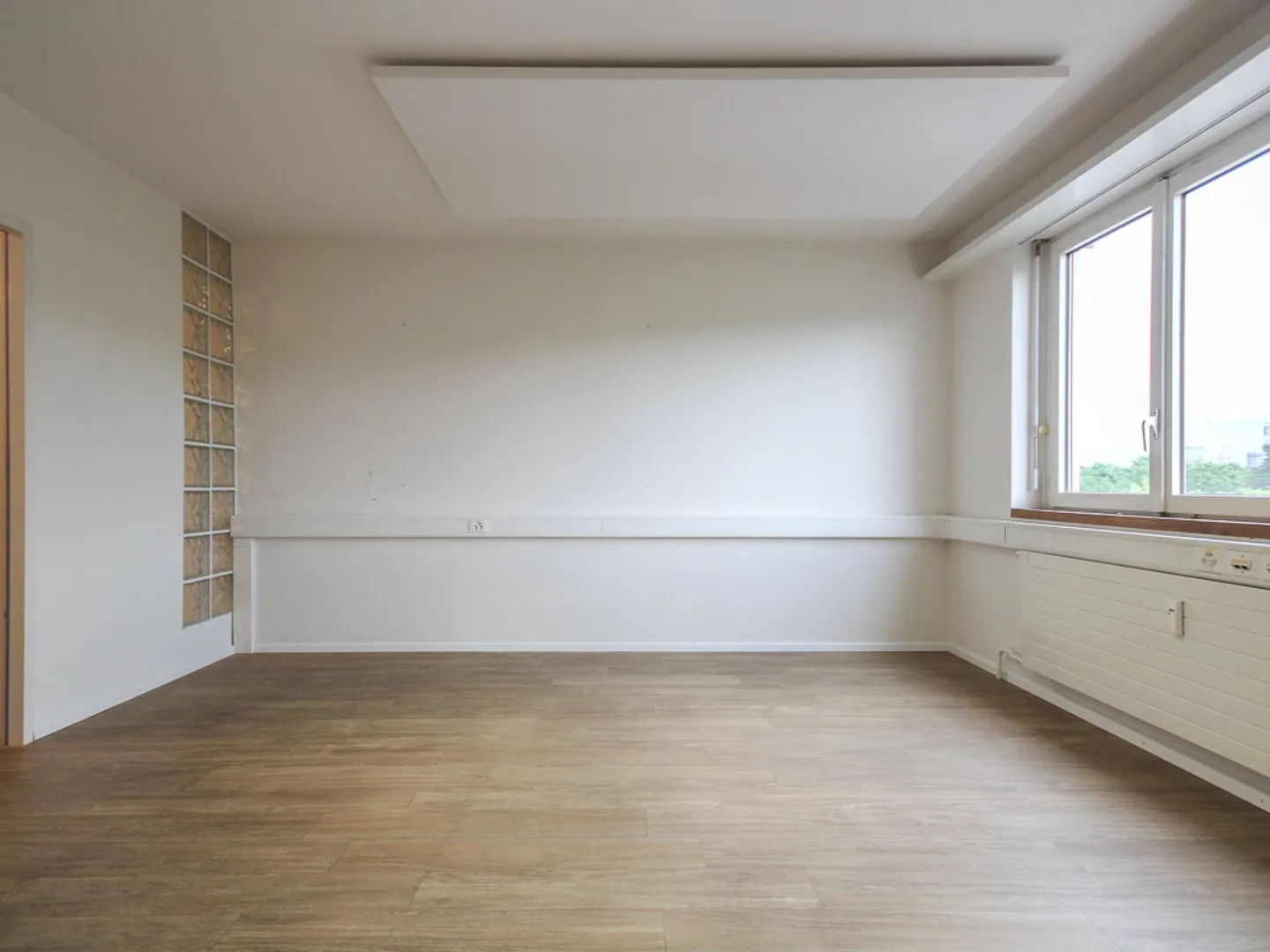Büro- oder Praxisräumlichkeiten in Binningen - Foto 26 von 26