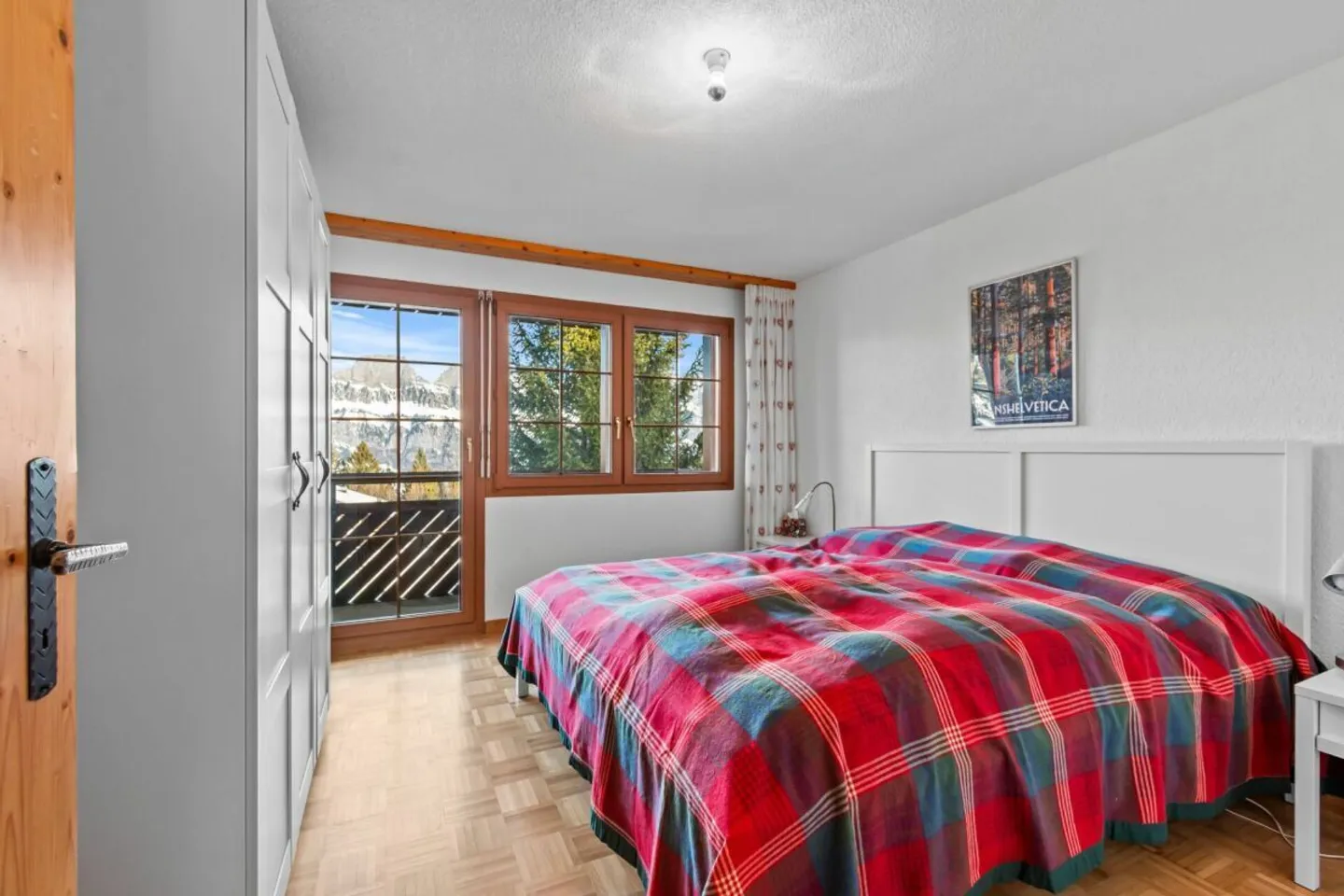 4 1/2-Zimmer-Ferienwohnung mit eigener Sauna und einem Tiefgaragenplatz - Foto 9 von 20